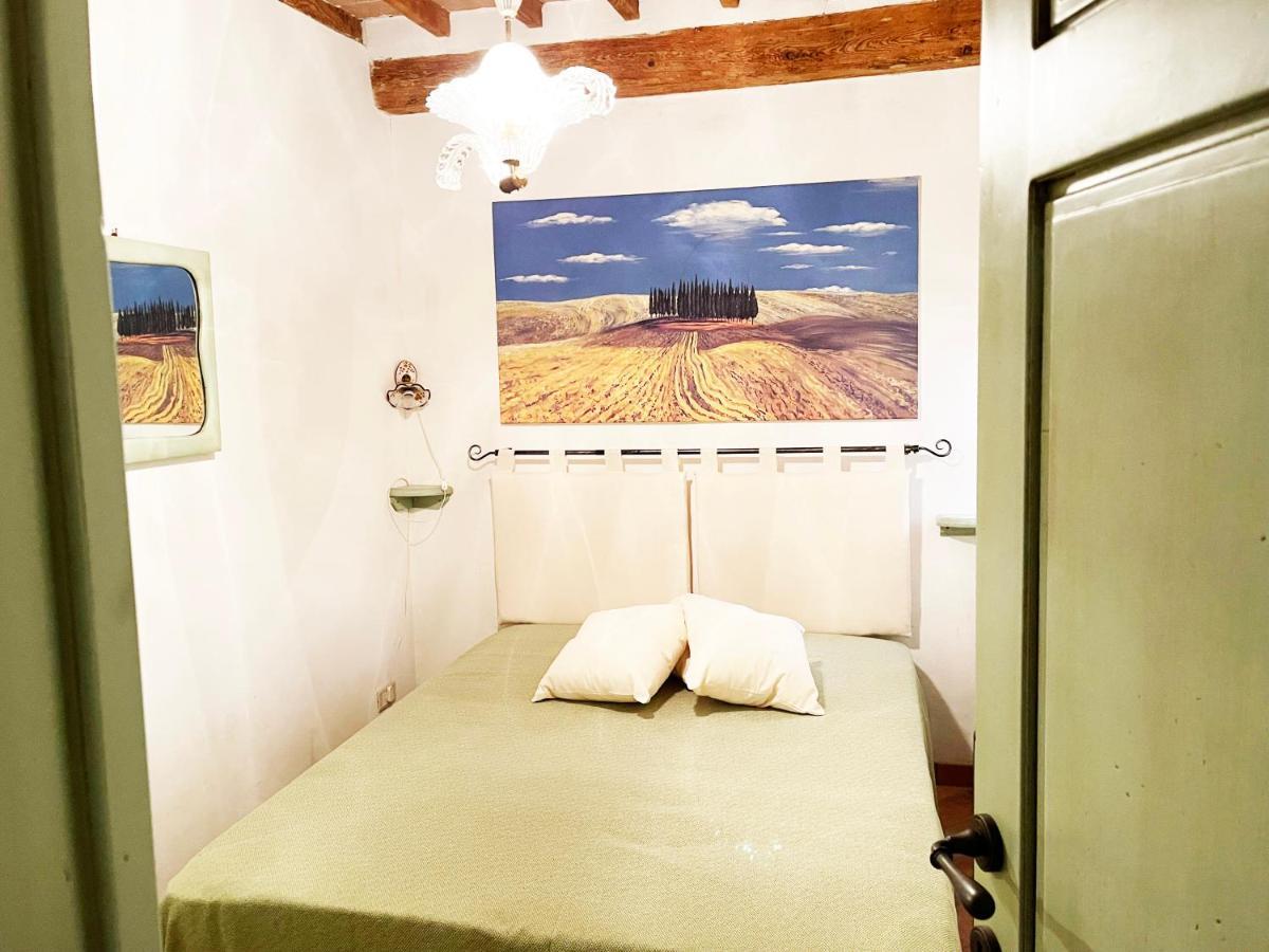 Angolino Appartamento In Centro E Terme A 10 Min San Quirico dʼOrcia Extérieur photo